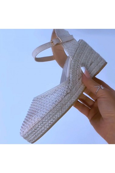 Espadryle na Koturnie...